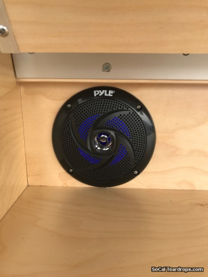 Speakers (1 pair)